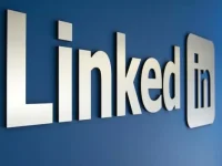 لماذا تحولت لينكد ان الى ساحة للمحتوى المولد بالذكاء الاصطناعي؟
