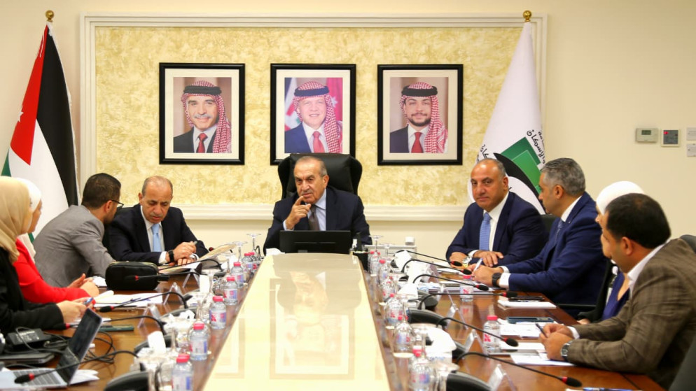 حلول ذكية لفك اختناقات عمان المرورية عبر مشروع مواقف اركن وتنقل