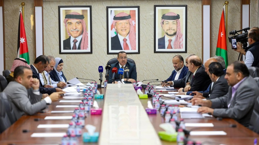 اللجنة الادارية النيابية تحسم ملفات هامة في قانون الادارة المحلية الجديد
