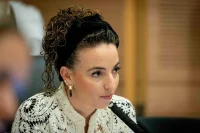 خطة اسرائيلية غريبة لاحاطة سجون الاسرى بالتماسيح لمنع الهروب