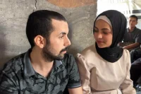 معجزة غزة.. كيف اعادت تضحية خطيبة الاسير ادهم البنا الحياة لبيت عزاء