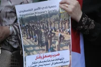 مخاوف من تصفية الاسير غسان زواهرة بعد تعرضه لتعذيب وحشي واصابات بليغة داخل السجون