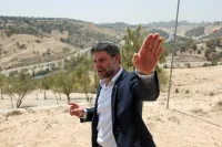 مخطط استيطاني جديد يهدد النقب والجليل وسموتريتش يعلن بدء المرحلة التنفيذية