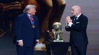رهان جياني انفانتينو على البيت الابيض لضمان بقائه في رئاسة فيفا