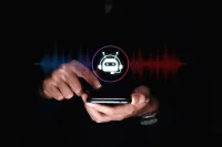 هل هاتفك يراقبك؟ علامات تقنية تكشف حقيقة التجسس على خصوصيتك