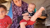 اطفال غزة وواقع الالف يوم.. طفولة مهدورة بين انياب الجوع وعضة الجرذان