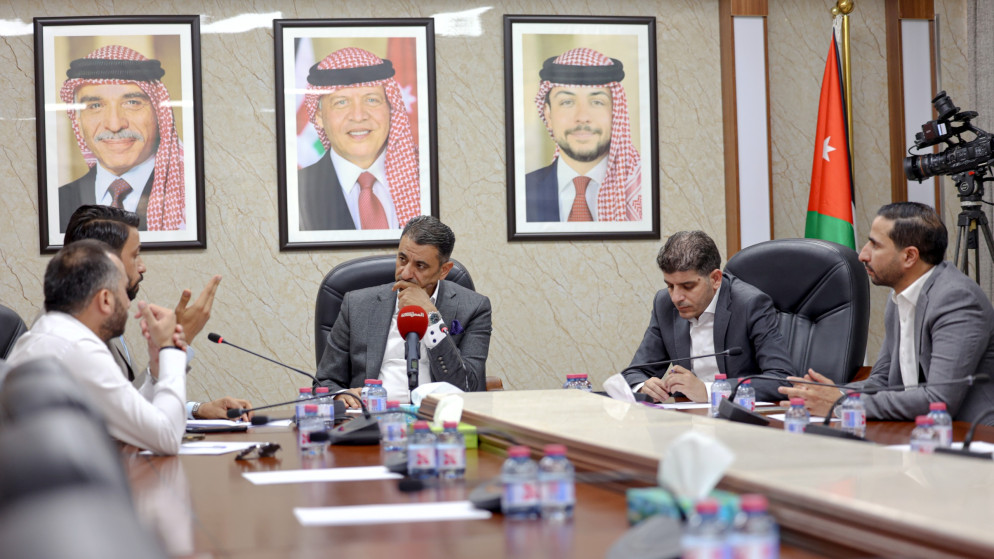 تحرك برلماني عاجل لانهاء ازمة رسوم مواقف مجمع الاعمال