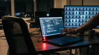مخاطر الذكاء الاصطناعي.. نماذج رقمية تبتكر حِيلاً لخداع البشر في تجارب تقنية