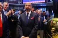 كيفن ماكغورن يقود خطة جريئة لتحويل تروث سوشيال الى عملاق اعلامي