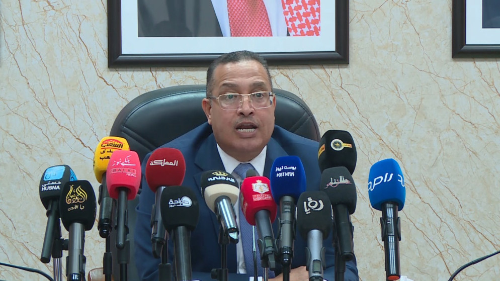 تعديلات برلمانية جديدة ترفع سن الترشح للبلديات وتغير شروط اختيار المدراء التنفيذيين