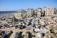 خطة دولية جديدة لادارة مراكز ايواء في غزة وموقف حماس من التطورات