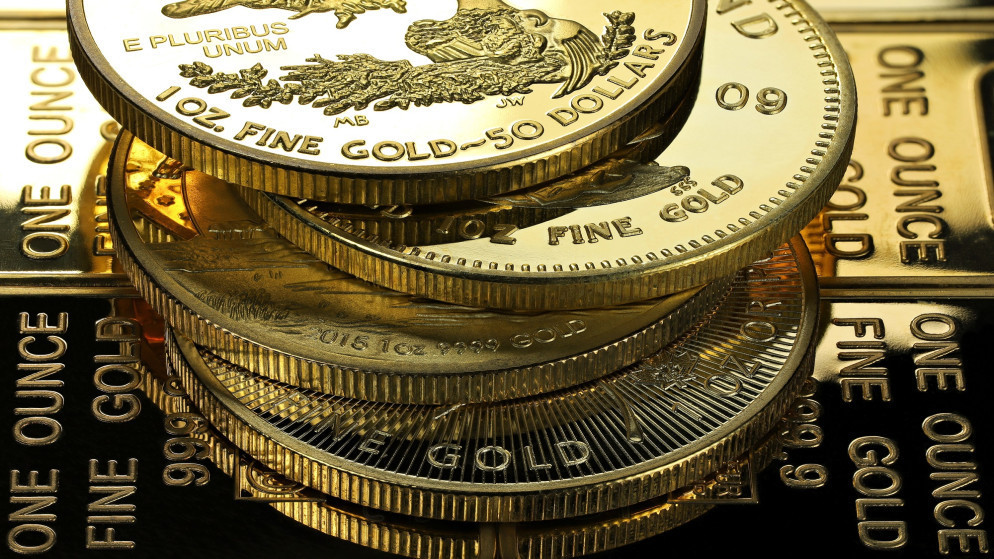 مكاسب الذهب تتواصل مع تراجع الدولار وتغير توقعات الفائدة