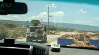 اليونيفيل تحذر من خرق اسرائيلي للقرار 1701 عبر رفع اعلامها جنوب لبنان