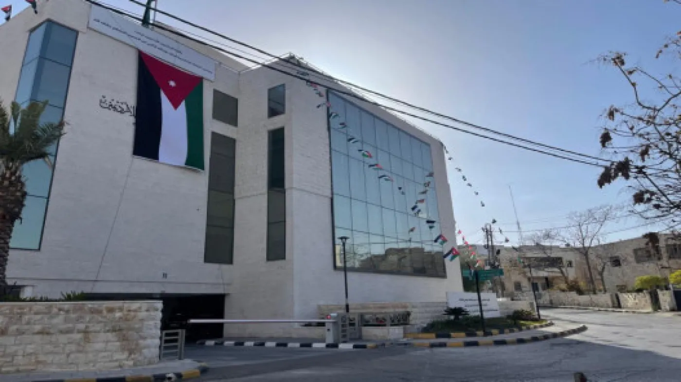نقابة المحامين تطالب بمراجعة أعداد المقبولين في تخصص القانون