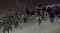 اصابات بليغة في هجوم مستوطنين على قرية المغير برام الله