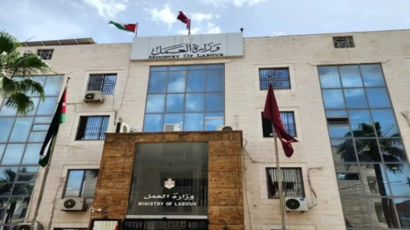 "العمل": يمنع عودة العامل المخالف إلى الأردن إلا بعد 5 سنوات من قرار تسفيره
