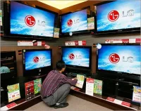 مخاوف امنية حول تلفزيونات ال جي الذكية وكيفية تتبع بيانات المستخدمين