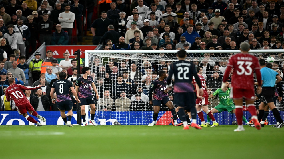 ليفربول يطيح بتوتنهام من كاس الرابطة وارسنال يواصل مسيرة الانتصارات