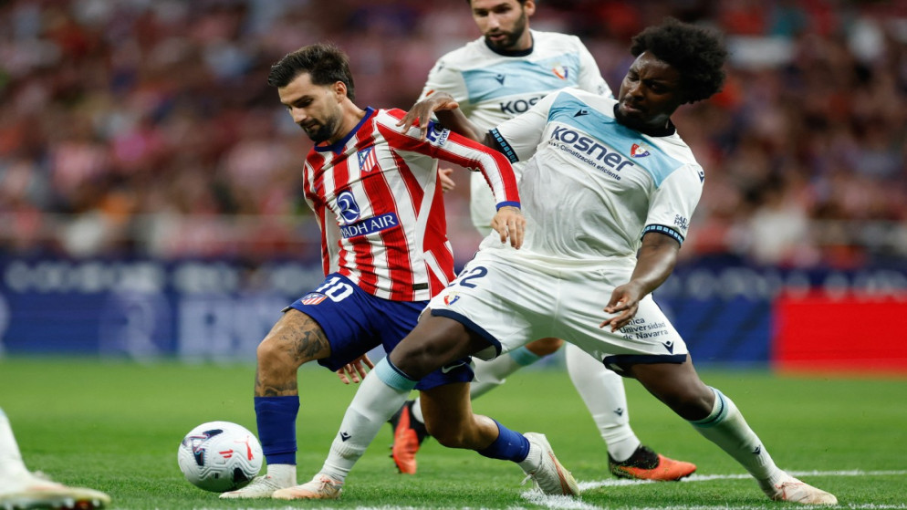 اتليتيكو مدريد يكتسح اوساسونا برباعية نظيفة قبل ديربي العاصمة المنتظر