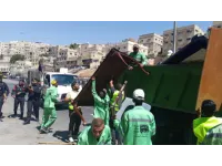 أمانة عمّان: الأرصفة حق للمشاة ويُحظر استخدامها كمواقف سيارات خاصة