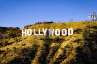 من الابتكار الى الشر.. كيف غيرت هوليوود نظرتها لمليارديرات التكنولوجيا؟