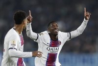 ريمونتادا باريس سان جيرمان تتصدر الدوري الفرنسي بقيادة ديمبلي