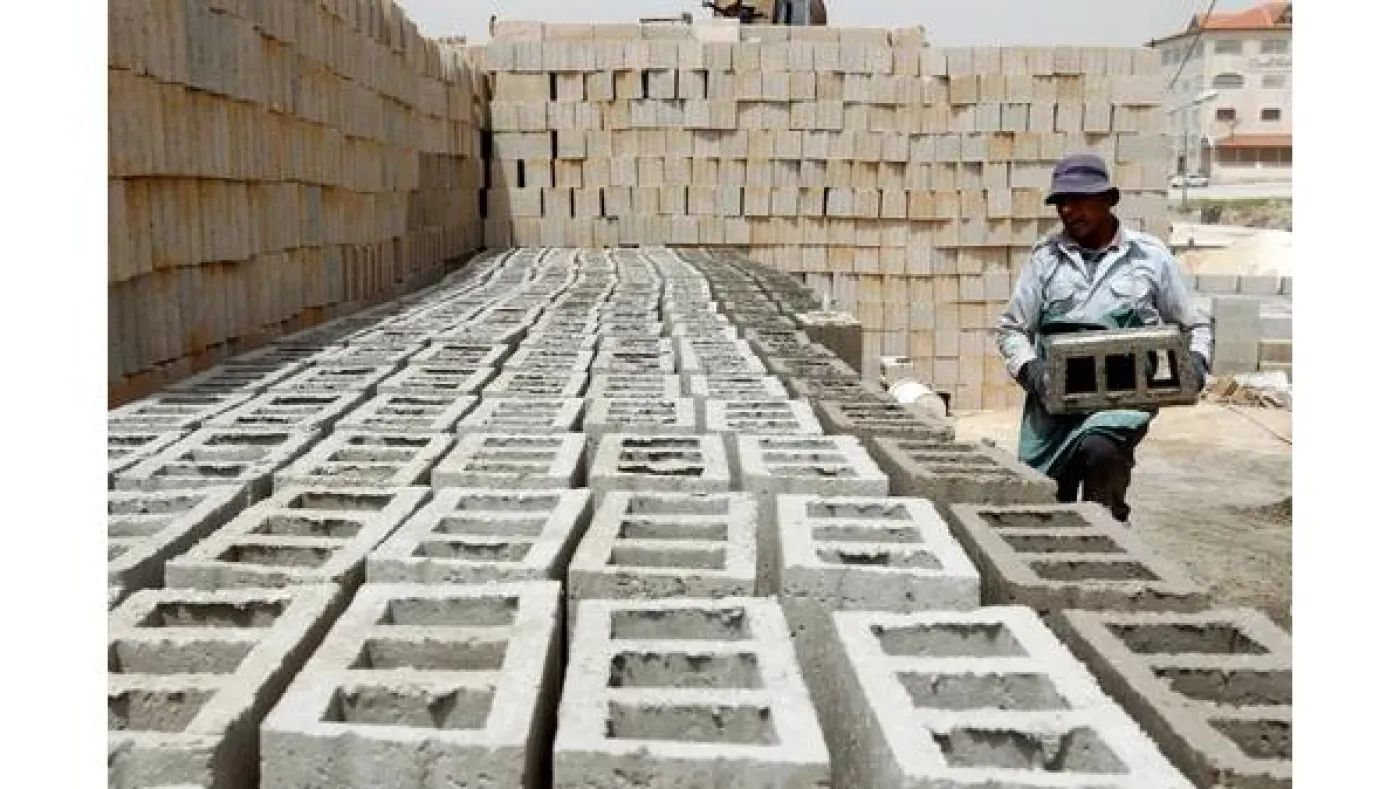 وزارة العمل تحذّر: 3 مخالفات قد تؤدي إلى تسفير العامل غير الأردني رغم سريان تصريح العمل