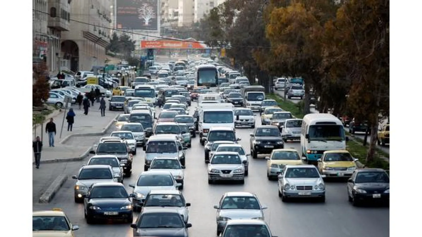 الحكومة تسمح بجمركة مركبات مستثمرين أُدخلت مؤقتا واستثنائها من متطلبات المطابقة