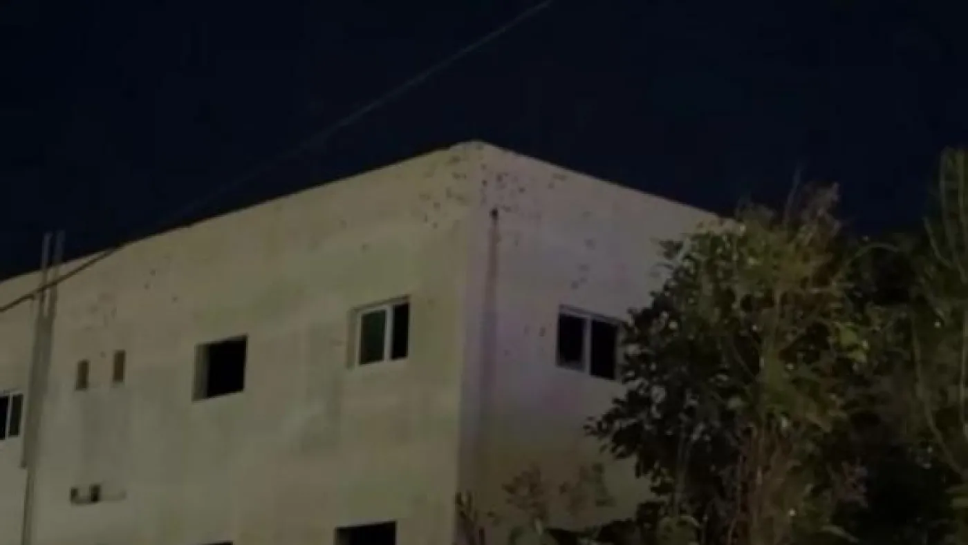 شاهد بالصور.. المنزل الذي تحصّن فيه منفذو هجوم كنيسة حمود بالكرك