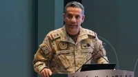 تصدي الدفاعات الجوية لهجوم صاروخي جديد يستهدف المنطقة الغربية