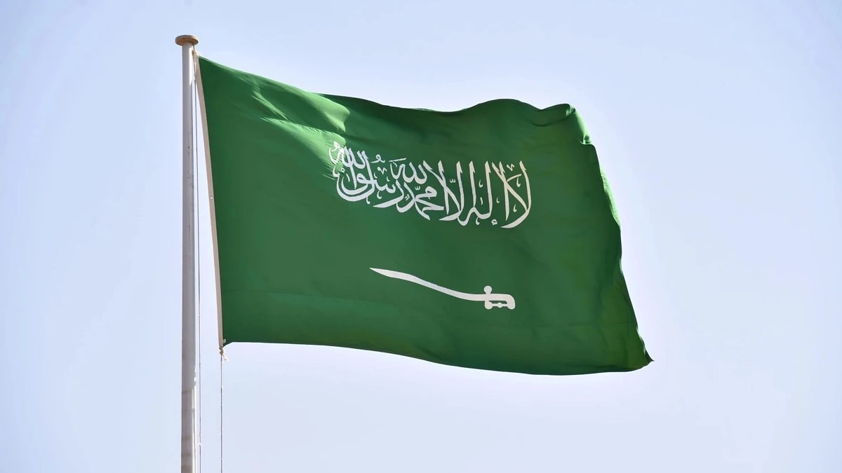 تصدي الدفاعات السعودية لهجوم مسيرة حوثية فوق سماء المدينة المنورة